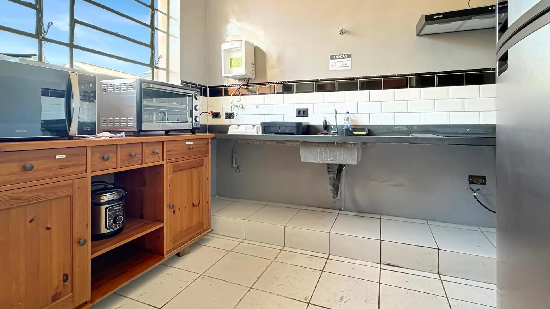 Shopping Center Fast Wifi Balcony Home Office Apartment